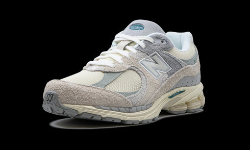 2002R "LINEN"